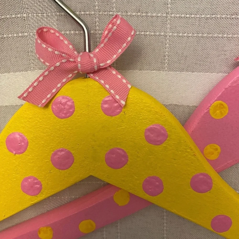 Tropikel Designs closet tied kind